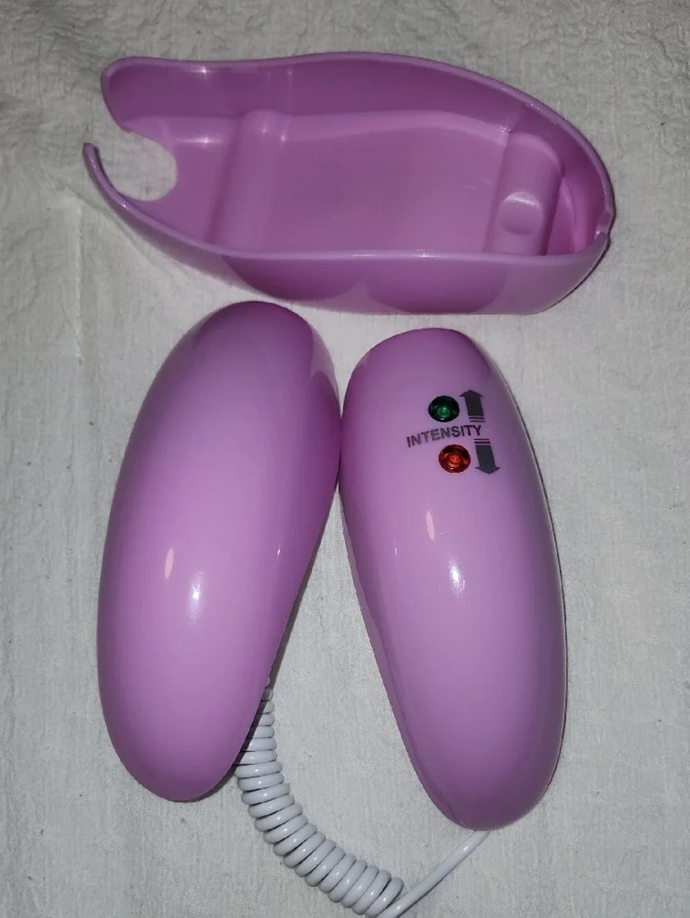Serious Skincare The EGG Microcurrent+ Facial Toning System - Purple - Picture 9 of 9
